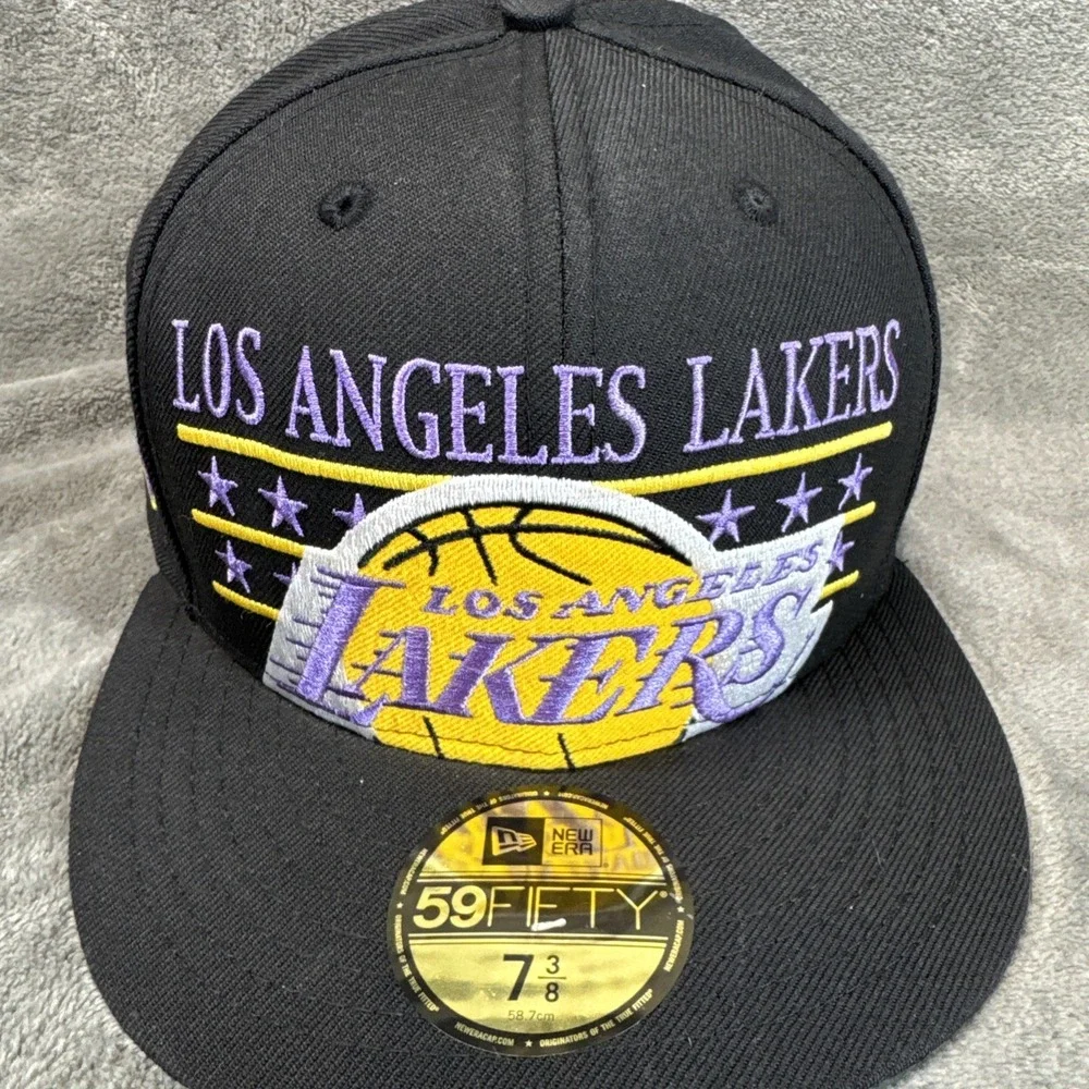 Los Angeles Lakers NBA New Era 59FIFTY Fitted Hat Star Stud‎ Size 7 3/8 HWC NWT